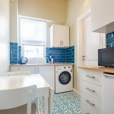 Delightful Flat Near Taksim Square In Sisli Appartamento